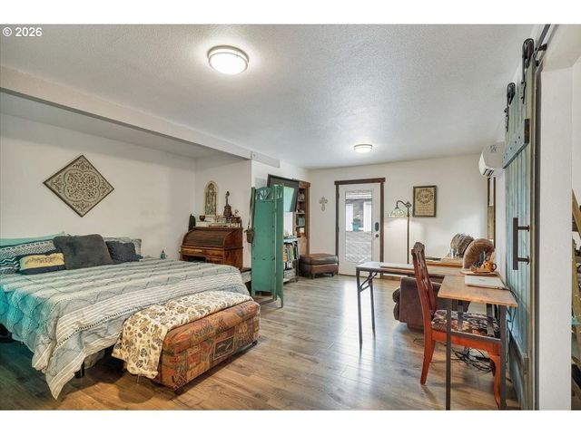 6193 Se 81ST Ave, Salem, OR 97317