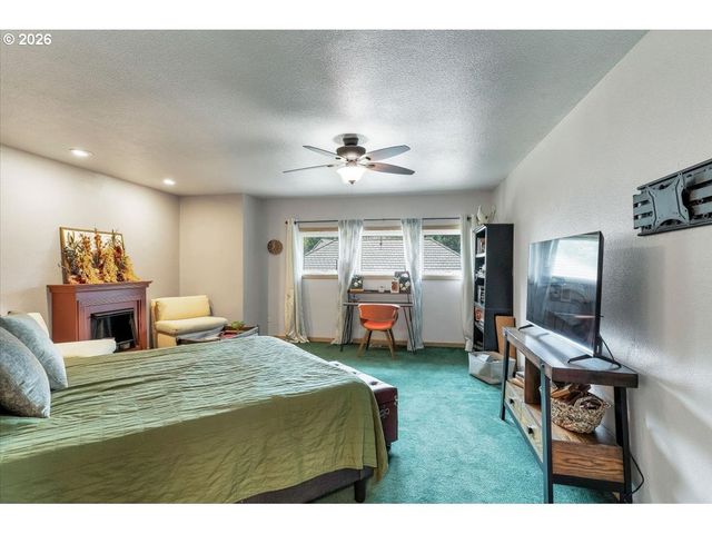 6193 Se 81ST Ave, Salem, OR 97317