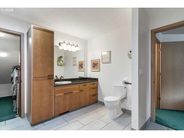 6193 Se 81ST Ave, Salem, OR 97317