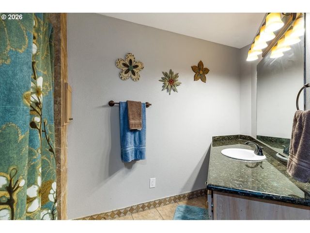 6193 Se 81ST Ave, Salem, OR 97317