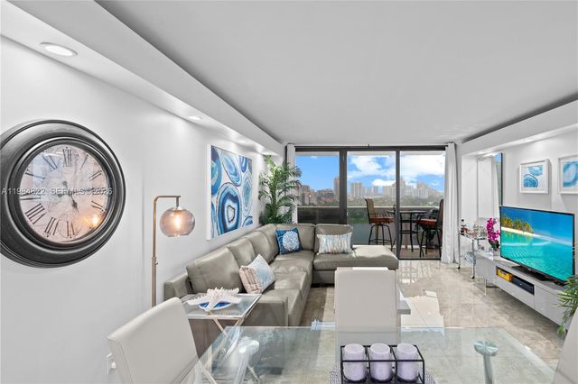 3675 N Country Club Dr 1907, Aventura, FL 33180