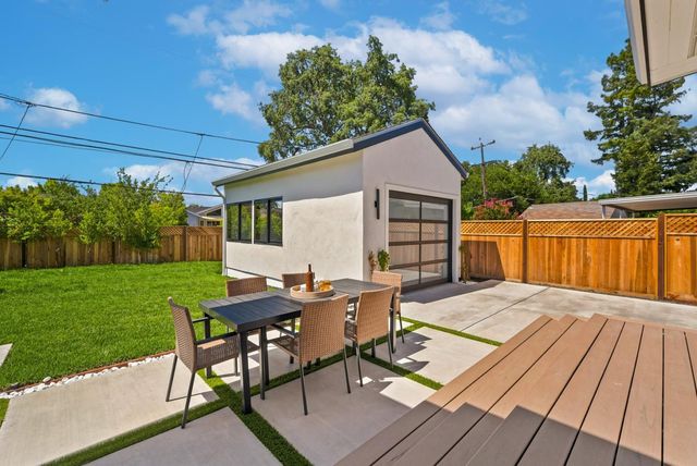 2442 Hampton Avenue, Redwood City, CA 94061