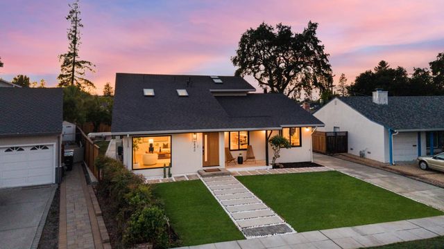 2442 Hampton Avenue, Redwood City, CA 94061