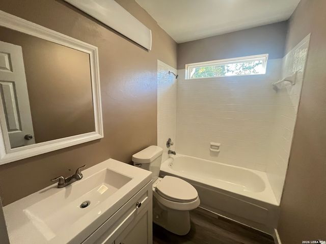 22 SKYRIDGE CIR, New Braunfels, TX 78130