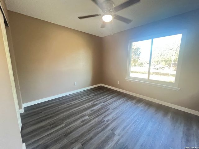 22 SKYRIDGE CIR, New Braunfels, TX 78130