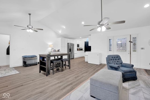 5250 N Camelot Way, North Vernon, IN 47265