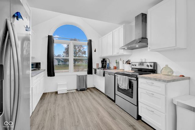 5250 N Camelot Way, North Vernon, IN 47265