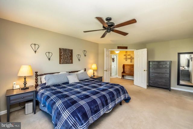 43 RAMBLEWOOD DR, Glenmoore, PA 19343