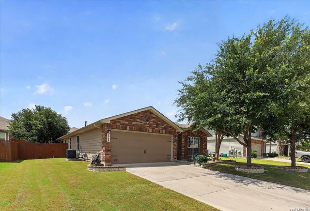 2968 Mistywood Ln, Schertz, TX 78108