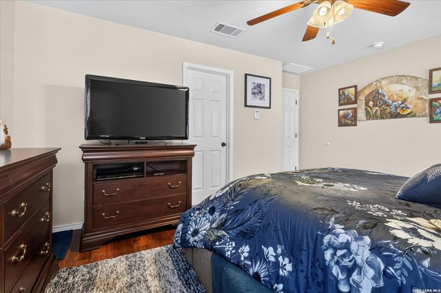 2968 Mistywood Ln, Schertz, TX 78108