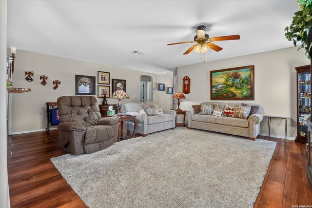 2968 Mistywood Ln, Schertz, TX 78108
