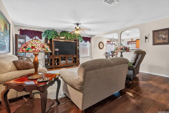 2968 Mistywood Ln, Schertz, TX 78108