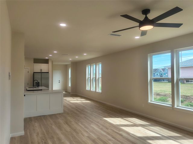 2112 N Trenton Avenue, Tulsa, OK 74106