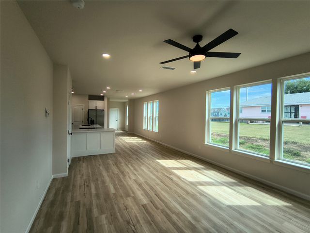 2112 N Trenton Avenue, Tulsa, OK 74106