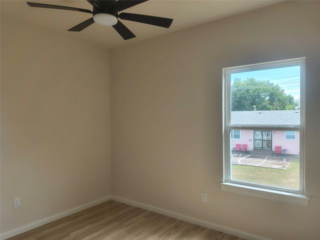 2112 N Trenton Avenue, Tulsa, OK 74106
