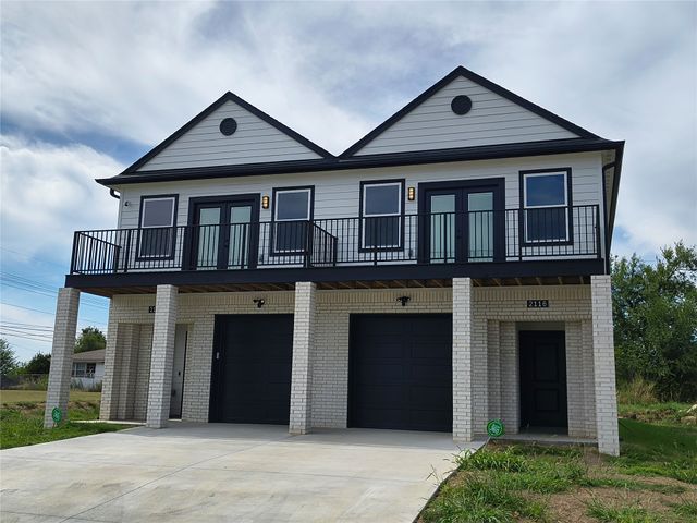 2112 N Trenton Avenue, Tulsa, OK 74106