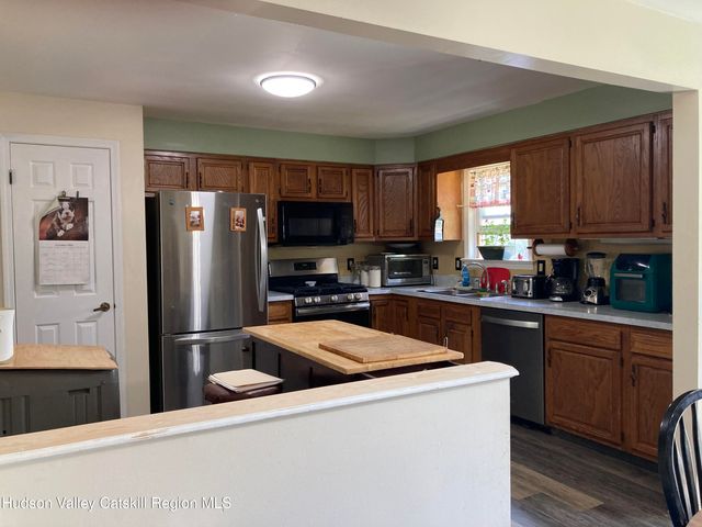 204 Heather Lane, Kingston, NY 12401