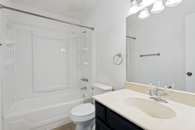 42 Lakewood Drive, Hickory Creek, TX 75065