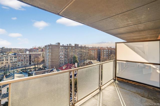 145 Valentine Lane 8E, Yonkers, NY 10705