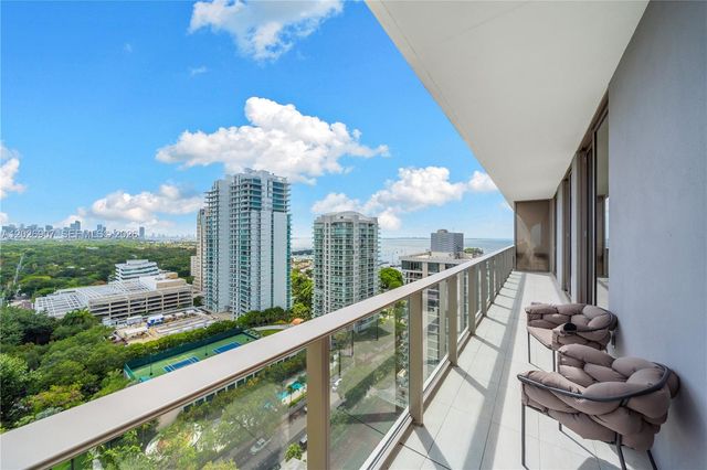 2678 Tigertail Avenue 1702, Miami, FL 33133