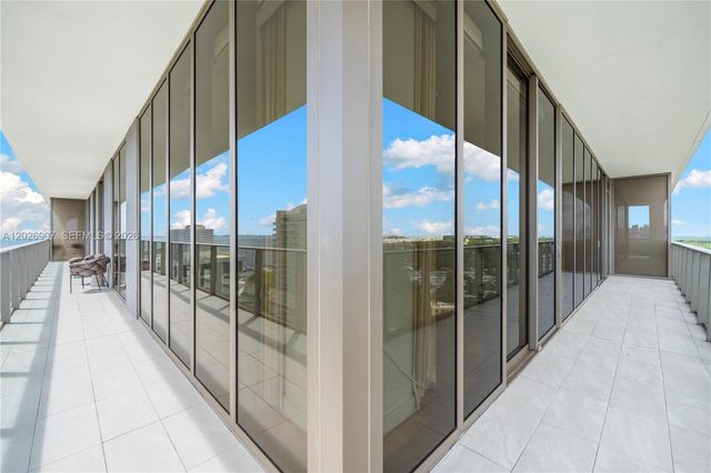 2678 Tigertail Avenue 1702, Miami, FL 33133