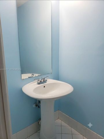 12116 SW 143rd Ln 6-5, Miami, FL 33186