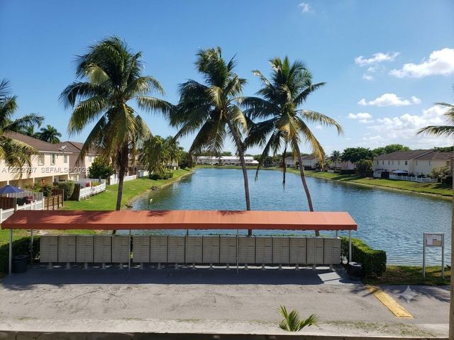 12116 SW 143rd Ln 6-5, Miami, FL 33186