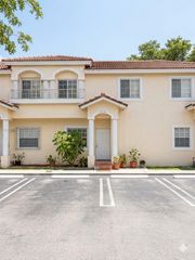 12116 SW 143rd Ln 6-5, Miami, FL 33186