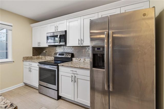 530 N Birdneck Rd Apt 101, Virginia Beach, VA 23451