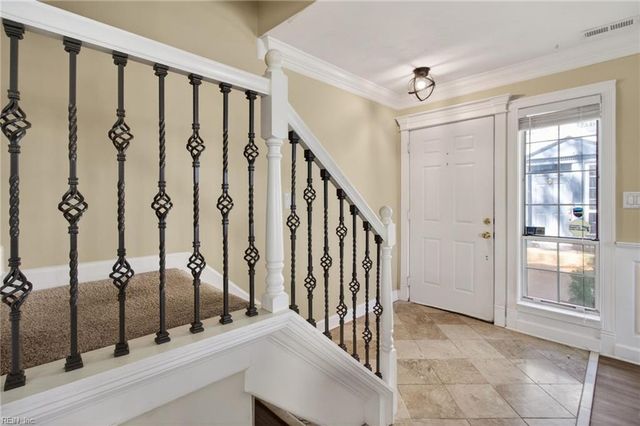 530 N Birdneck Rd Apt 101, Virginia Beach, VA 23451