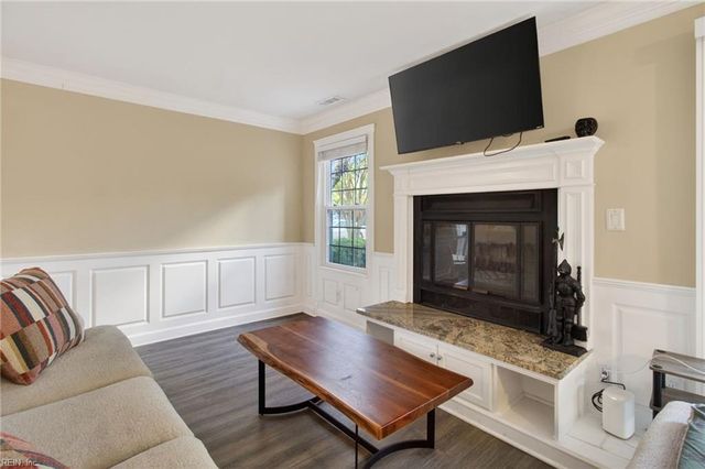 530 N Birdneck Rd Apt 101, Virginia Beach, VA 23451