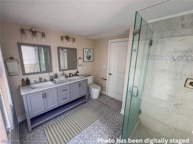 3565 Silsby Road, University Heights, OH 44118