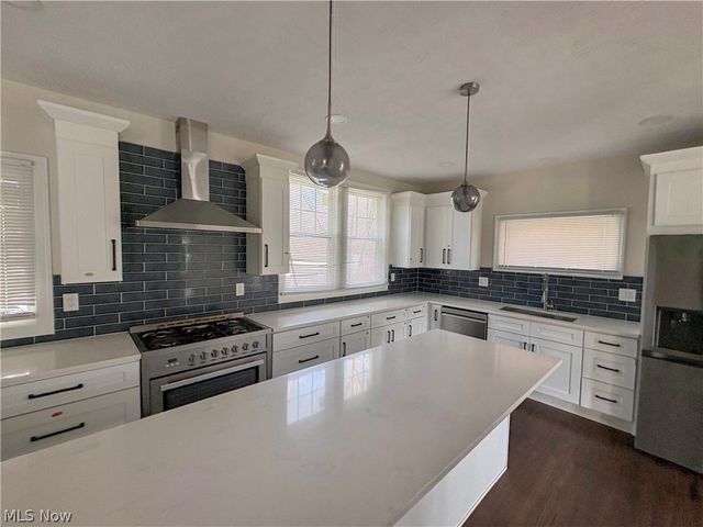 3565 Silsby Road, University Heights, OH 44118