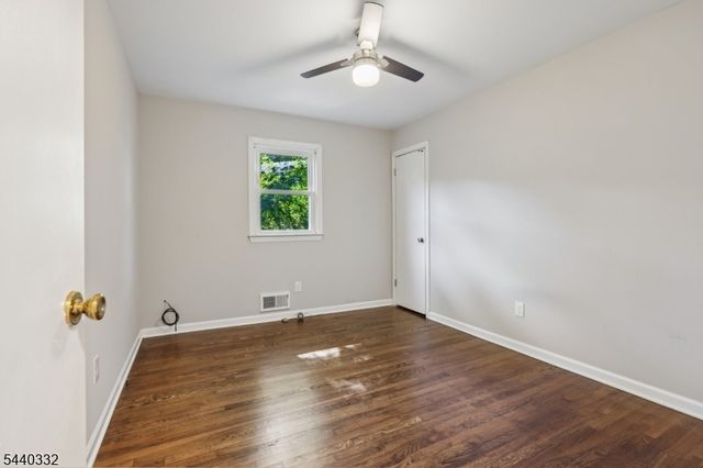 345 Trotting Rd, Union Twp., NJ 07083