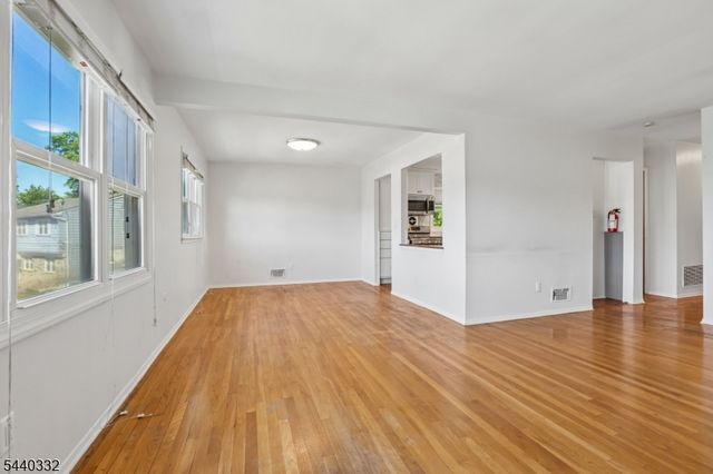 345 Trotting Rd, Union Twp., NJ 07083