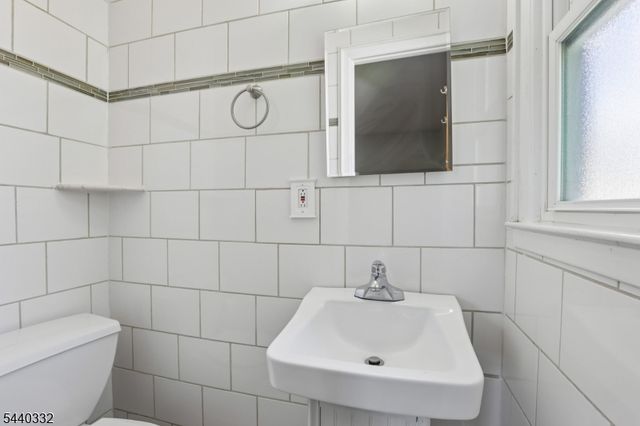 345 Trotting Rd, Union Twp., NJ 07083