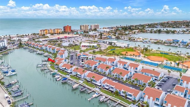 260 MEDALLION BOULEVARD F, Madeira Beach, FL 33708