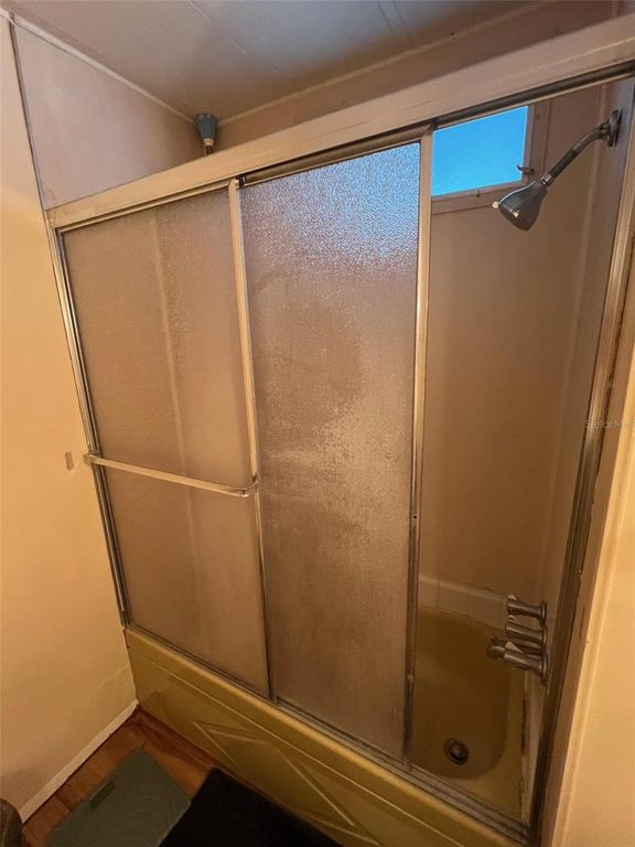 Image 29 of property listing at 29250 US HIGHWAY 19 N 406, Clearwater, FL 33761