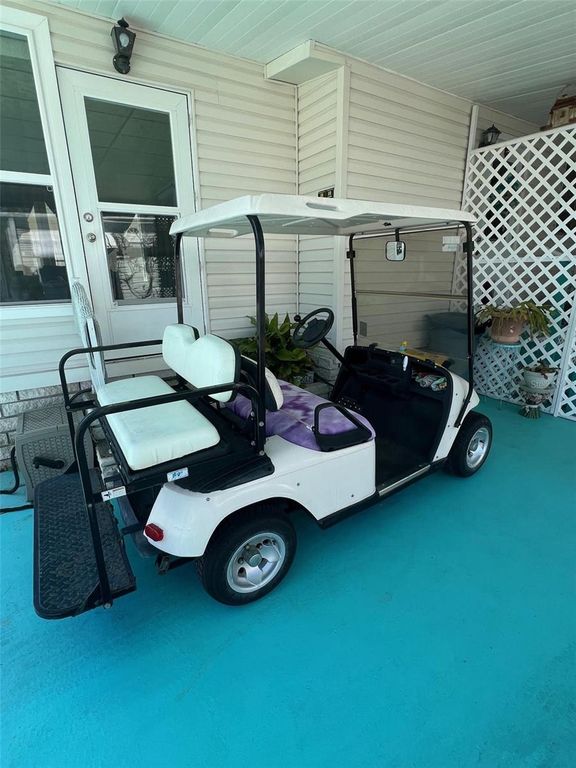 Image 4 of property listing at 29250 US HIGHWAY 19 N 406, Clearwater, FL 33761