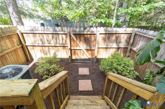2502 Thicket Greene, Henrico, VA 23233