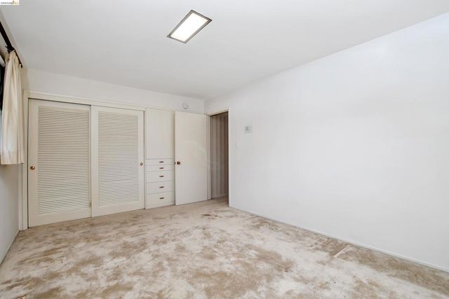 227 Pueblo Dr, Pittsburg, CA 94565