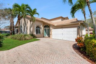 5135 E Madison Lakes Cir E, Davie, FL 33328
