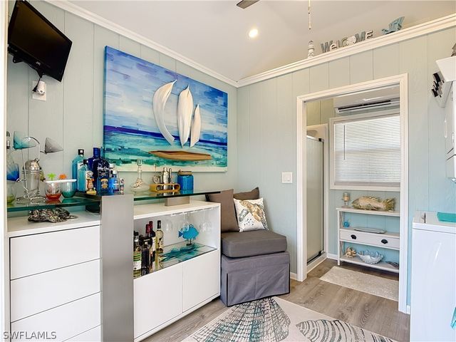 5696 Brightwood Dr., Fort Myers, FL 33905