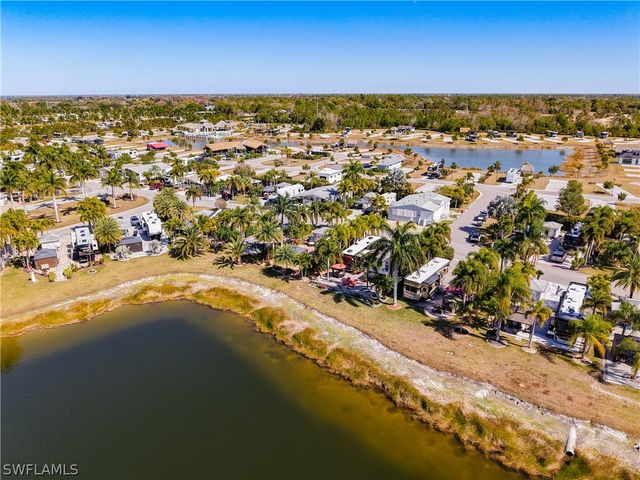 5696 Brightwood Dr., Fort Myers, FL 33905