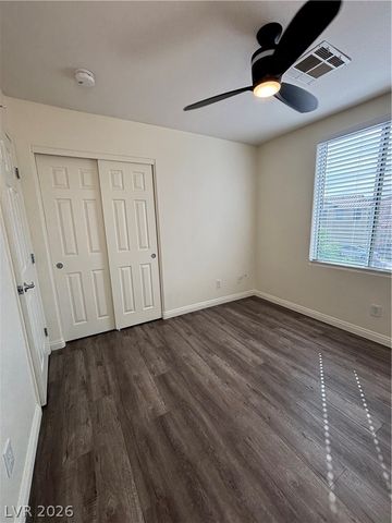 8056 Imperial Treasure Street, Las Vegas, NV 89139