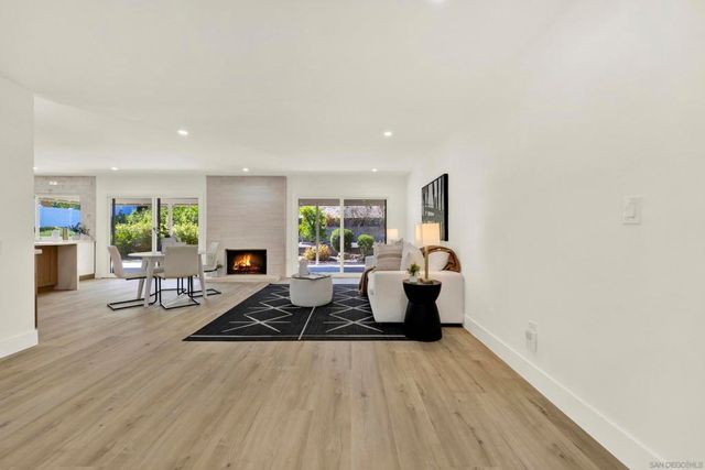 12621 Opimo Dr, San Diego, CA 92128