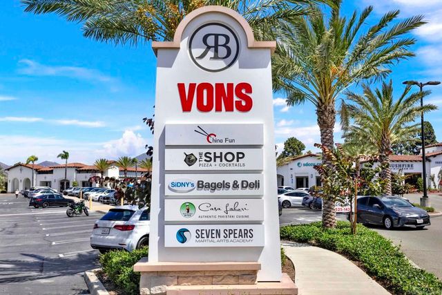 12621 Opimo Dr, San Diego, CA 92128