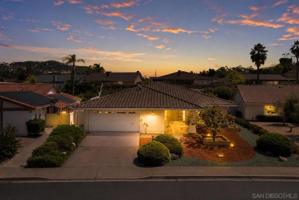 12621 Opimo Dr, San Diego, CA 92128 — photo 4