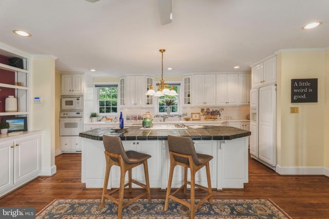 10518 POT SPRING RD, Cockeysville, MD 21030