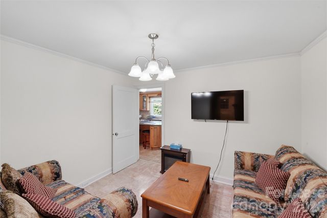 3120 Baucom Road, Charlotte, NC 28269